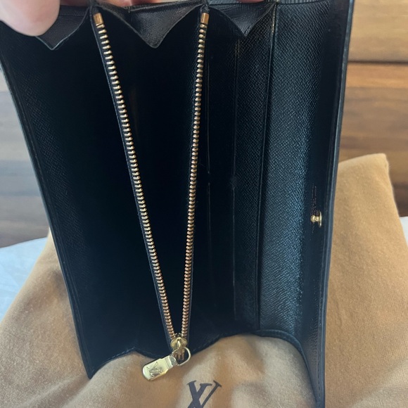 SOLD. Louis Vuitton Black Epi Sarah wallet - Picture 7 of 9